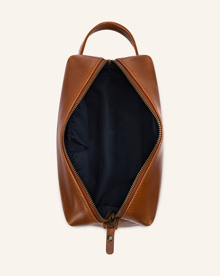 Leather washbag Everest