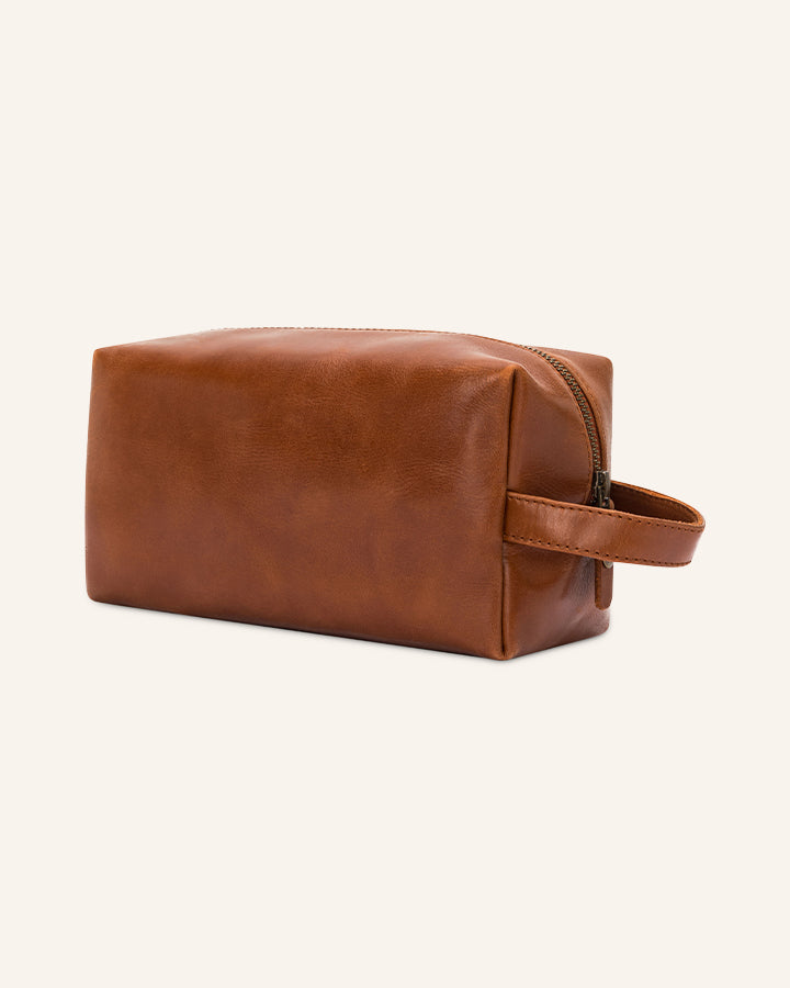 Leather washbag Everest